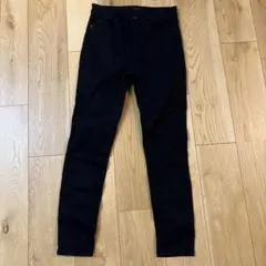 UNIQLO スキニーデニム 27 ブラック