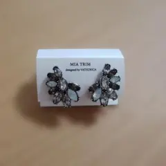 VATSURICA MIATRIM イヤリング