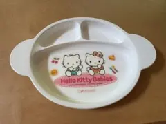 コンビ　ハローキティ ベビー プレート