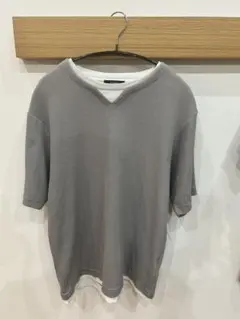 BEAMS HEART グレー Vネック Tシャツ