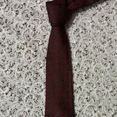 ネクタイ　100%シルク(傷汚れは無し少しシッカリしていない)