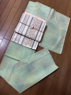 美品！ 極上の逸品 単衣 紬 グラデーション 新緑色