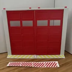 新品プレイモービル 高さ約18センチの大きな扉のサムネイル