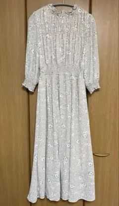 【美品】ノエラの花柄ロングワンピース