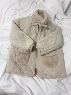 ベージュ キルティングジャケット フリース襟