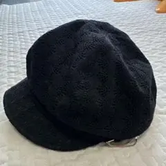 黒いレース風キャップ