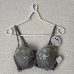 Item thumbnail for item efb960d1-ed7f-441e-85fc-23bdb4bbe7f8