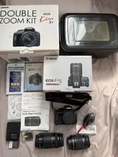 Canon EOS デジタル一眼レフ ダブルズームキットのサムネイル