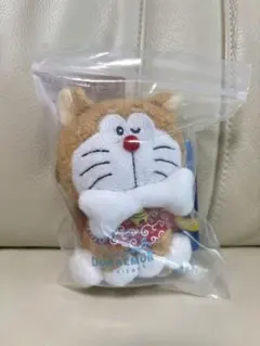 新品未開封】100%ドラえもん 柴犬ぬいぐるみキーホルダー - メルカリ