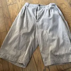 ESTNATION グレー ショートパンツのサムネイル