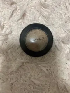 MAC アイシャドウ　テンプティング