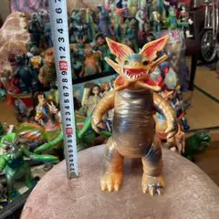 マルサン スタンダード ガボラ ピンク ソフビ - メルカリ