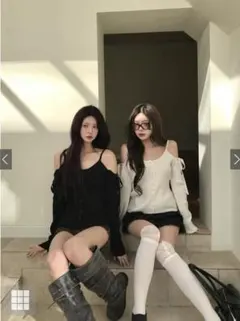 オフショルダークリームセーターGRL