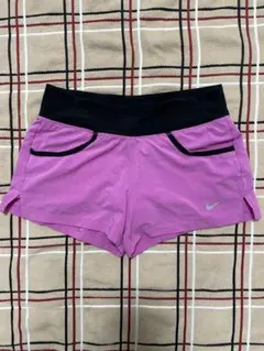 L】Nike ピンクショートパンツ
