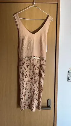 Item thumbnail for item 7c083e3b-185d-4ec9-b378-5c0b2e94d2ce