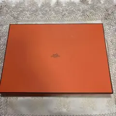 HERMES ギフトボックス オレンジ
