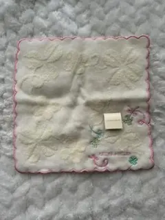 LAURA ASHLEY 花柄タオルハンカチ