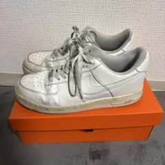 NIKE AIR FORCE 1 ホワイト