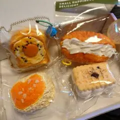 【未使用】スクイーズ　パン　スイーツ　4点　セット　まとめ売り