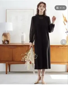 ［美品］ラインワンピース ブラック niana