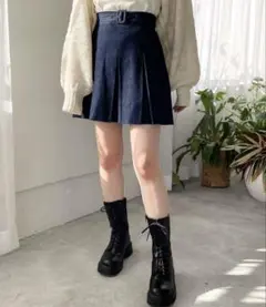 ヘザー　ベルト付きプリーツミニスカート