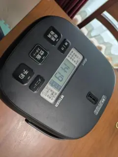 グゥエン様 専用 TIGER 圧力IHジャー炊飯器 JPI-S180 本体 - メルカリ
