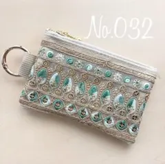 No.032 インド刺繍リボン フェイクレザーミニポーチ
