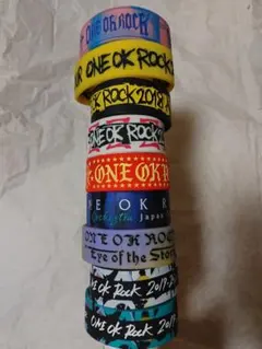 ラバーバンドまとめ売り　 ワンオク　マイファス　ラババンケース付き Amazon.co.jp: ONE OK ROCK （ワンオクロック） ワンオク VS MY