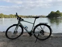 電動アシスト自転車 スペシャライズド 充電器➕取り扱い説明書付き！のサムネイル