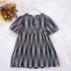 美品✨️ ハニーズ CINEMA CLUB ドット柄 カシュクール 半袖 切替のサムネイル