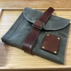 Item thumbnail for item 99773219-519c-42f2-9cab-e867697ff50e