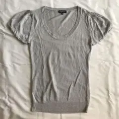 新品　未使用品　INDIVI グレーパフスリーブニット 38