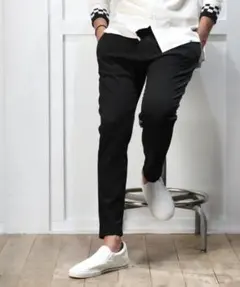 Item thumbnail for item c7e61ffa-5c10-48f9-8687-15d539f60a66