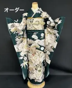 白黒染め分け牡丹と乱菊の振袖フルセット - メルカリ
