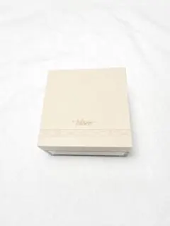 Visee ヴィセ フェイスパウダー トリニタスグロウパウダー02のサムネイル