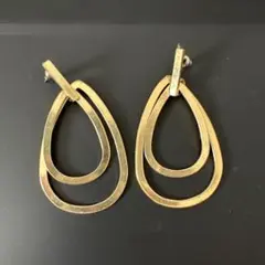 Item thumbnail for item 8bc8717c-1a82-4f0b-a47a-8023c2b70593