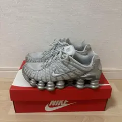bansyou様 新品未使用 NIKE SHOX TL ウルフグレー 28 - メルカリ