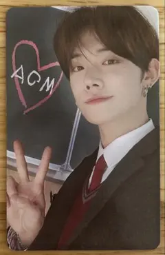 +TOMORROW X TOGETHER トレカ