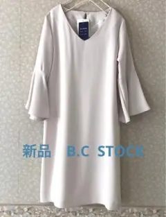 新品タグ付き◾️B.C STOCKヒザ丈ワンピースF検フレアスリーブ 入学式