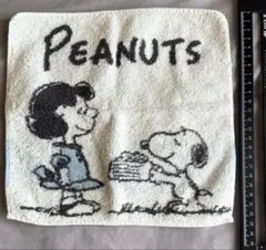 PEANUTS スヌーピー タオルハンカチのサムネイル