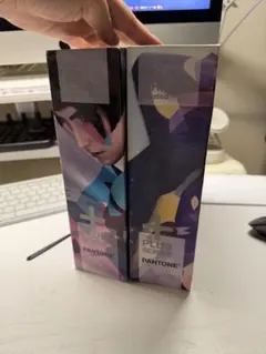 PANTONE PLUS SOLID CHIPS Coated Uncoated