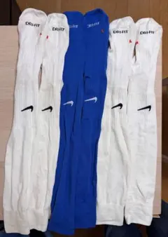 NIKE DRI-FITソックスとPUMAサッカーソックスセット