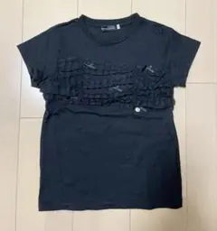 BeBe 黒半袖シャツ