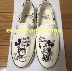Disney ミッキー ミニー スニーカー スリッポン ホワイト 白 刺繍 靴のサムネイル