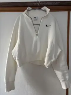 Nike ホワイト クロップドスウェット Lサイズ