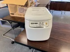 Item thumbnail for item 804fa34a-2cd0-4194-8ac3-3bcbcddd0163