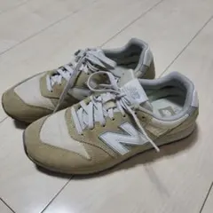 New Balance 996 スニーカー ベージュ/ホワイト23.5cm