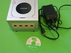 ゲームキューブ　シルバー 本体、ACアダプター、実況パワフルプロ野球10