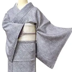 AA128愛華 着物 総絞り付け下げ　金糸　刺繍　花柄 袷 仕付け糸　薄紫正絹のサムネイル