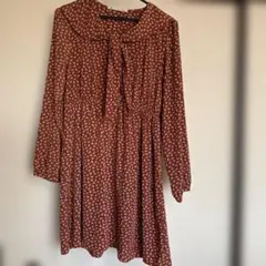 MAJESTIC LEGON 花柄ワンピース ブラウンのサムネイル